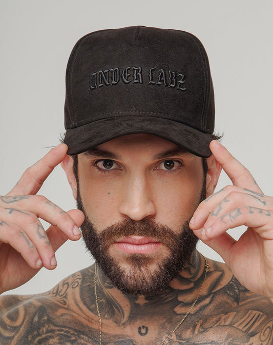 BONÉ TRUCKER LEGION PRETO